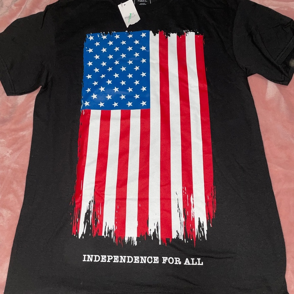 Mens Rue21 America shirt